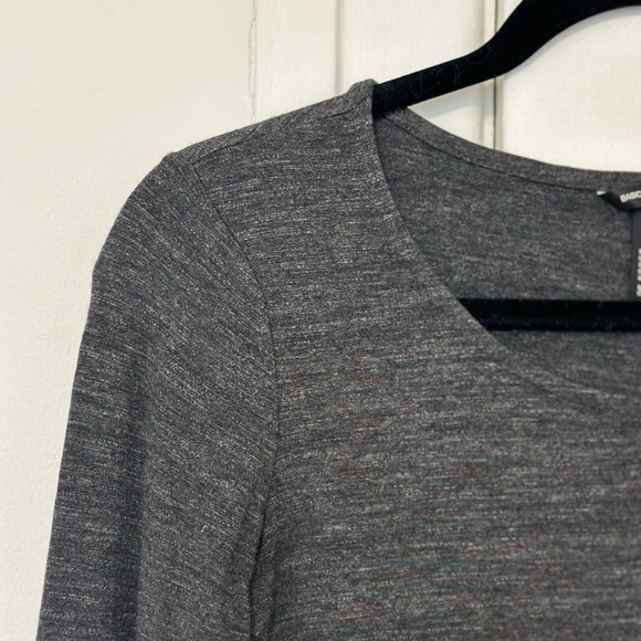 Grey dress - Picture 3 of 3